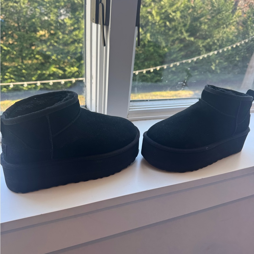 Ugg Platforms